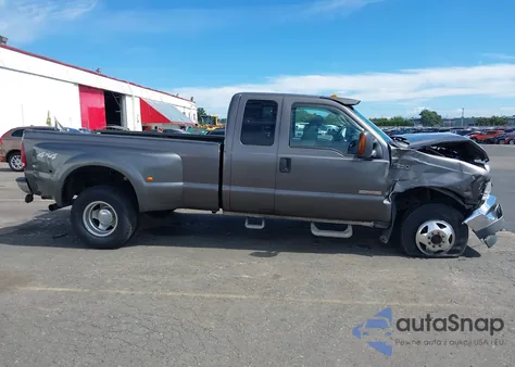 2003 Ford F350 Super Duty z USA, uszkodzony, nr VIN 1FTWX33PX3EC20060